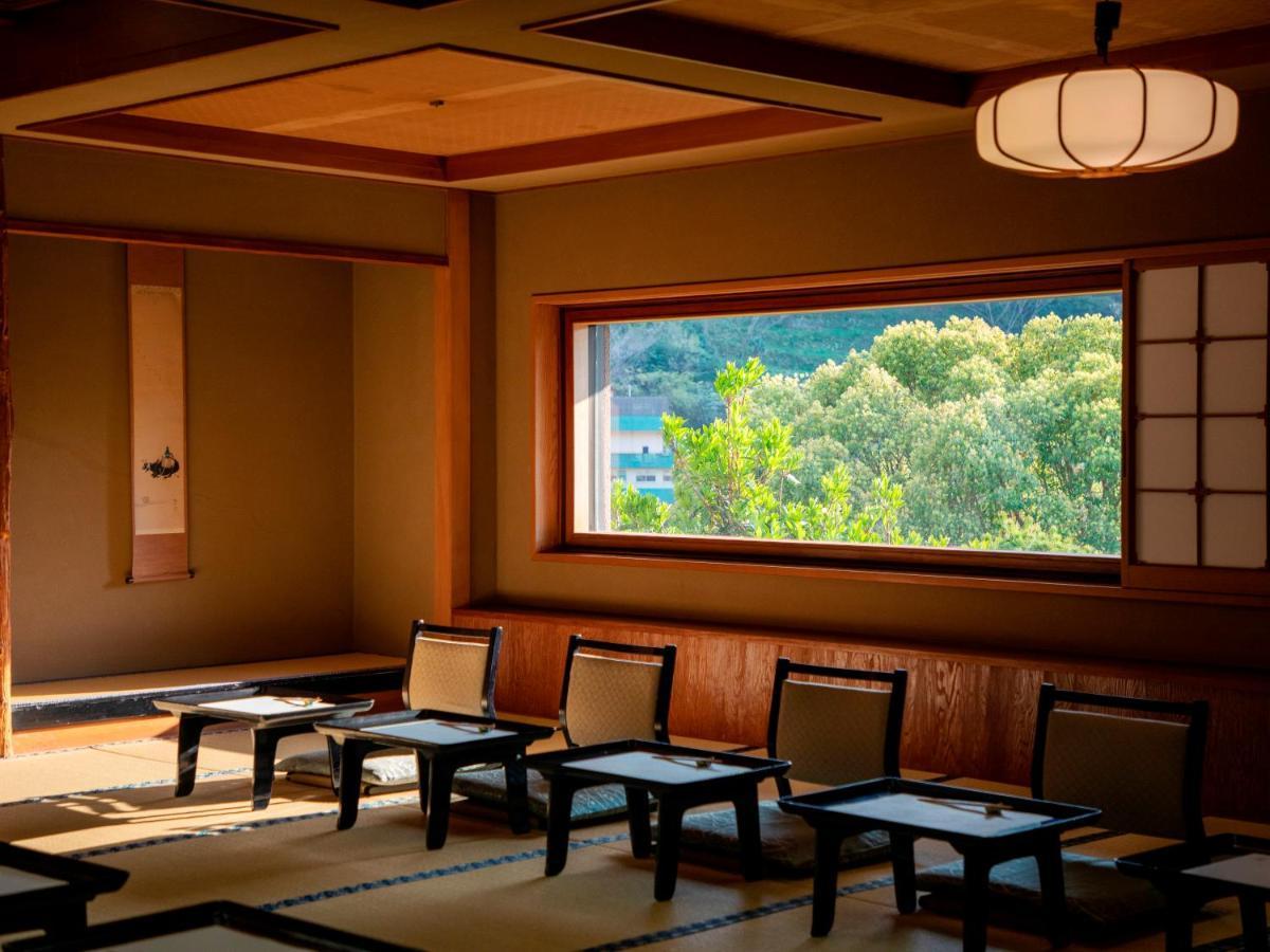 Wakamatsu Hakoneyugawara Hotel Buitenkant foto